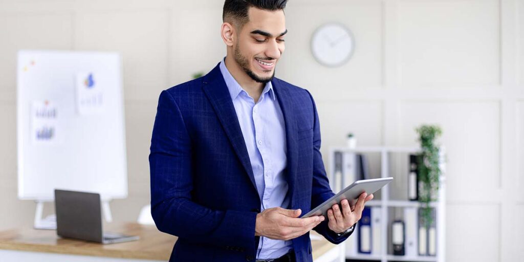 Tax specialist correcting previous SARS returns to recover missed refunds for commission earners